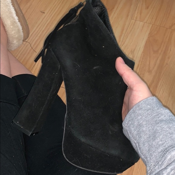 Steve Madden platform booties - Picture 3 of 5